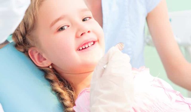 Using Physical Restraint in Pediatric Dentistry (featured image)